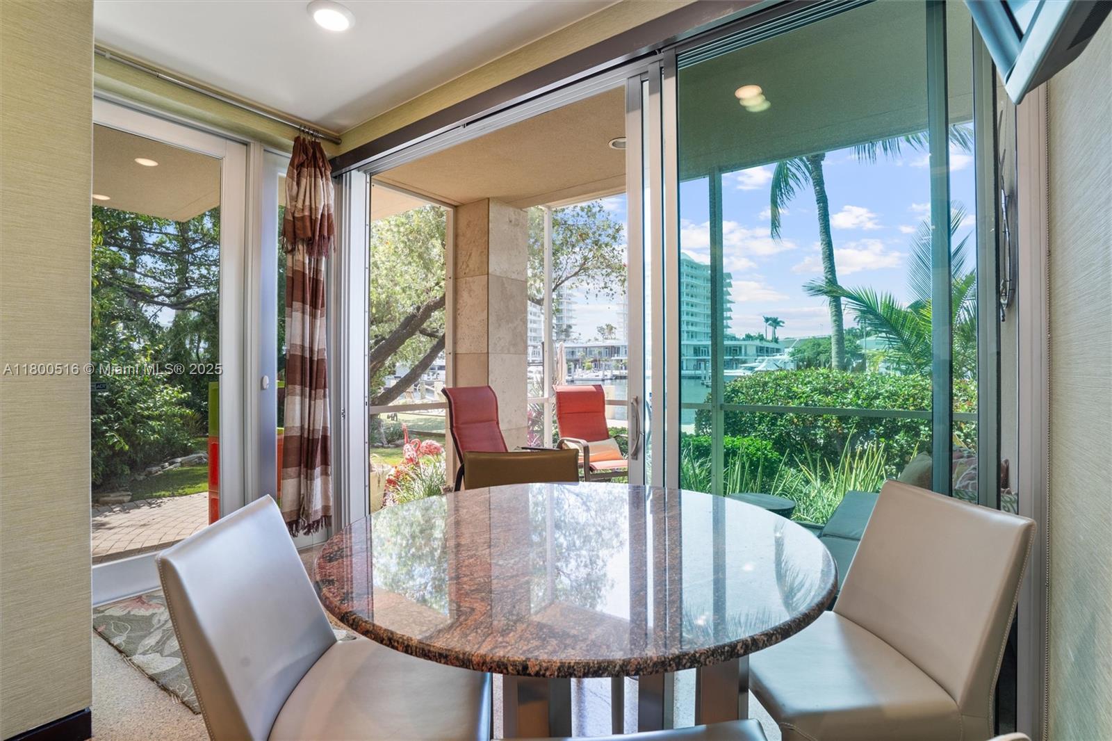 2500 Mercedes Dr, Fort Lauderdale, Florida image 13