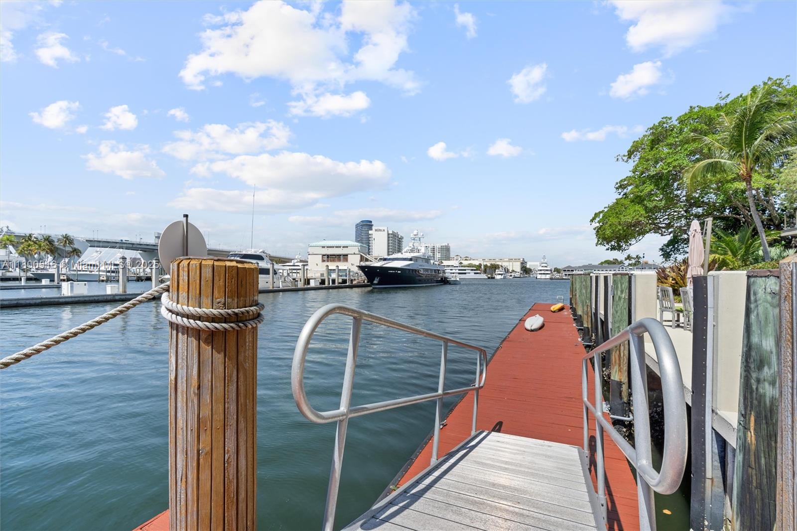 2500 Mercedes Dr, Fort Lauderdale, Florida image 41
