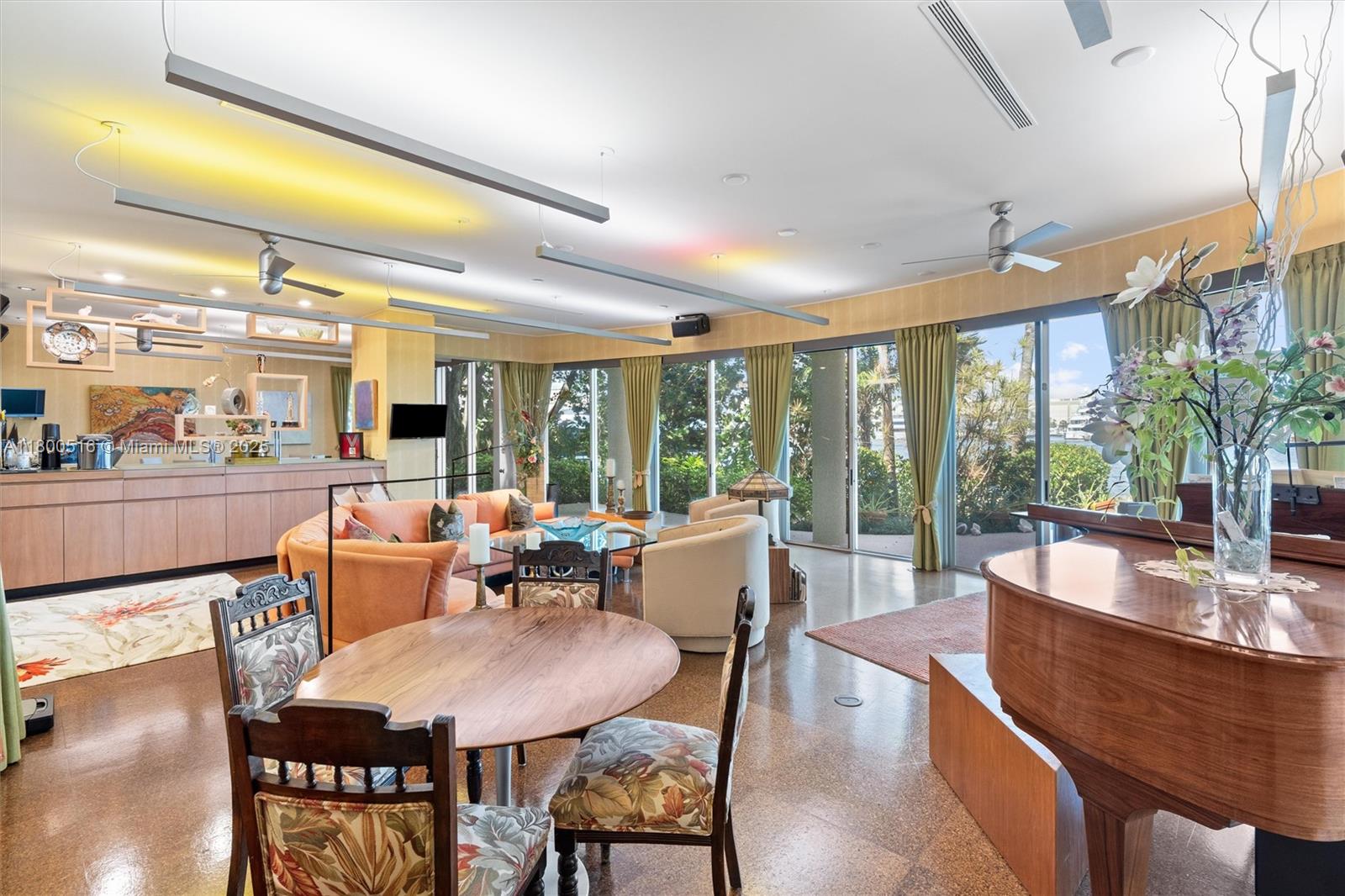 2500 Mercedes Dr, Fort Lauderdale, Florida image 9