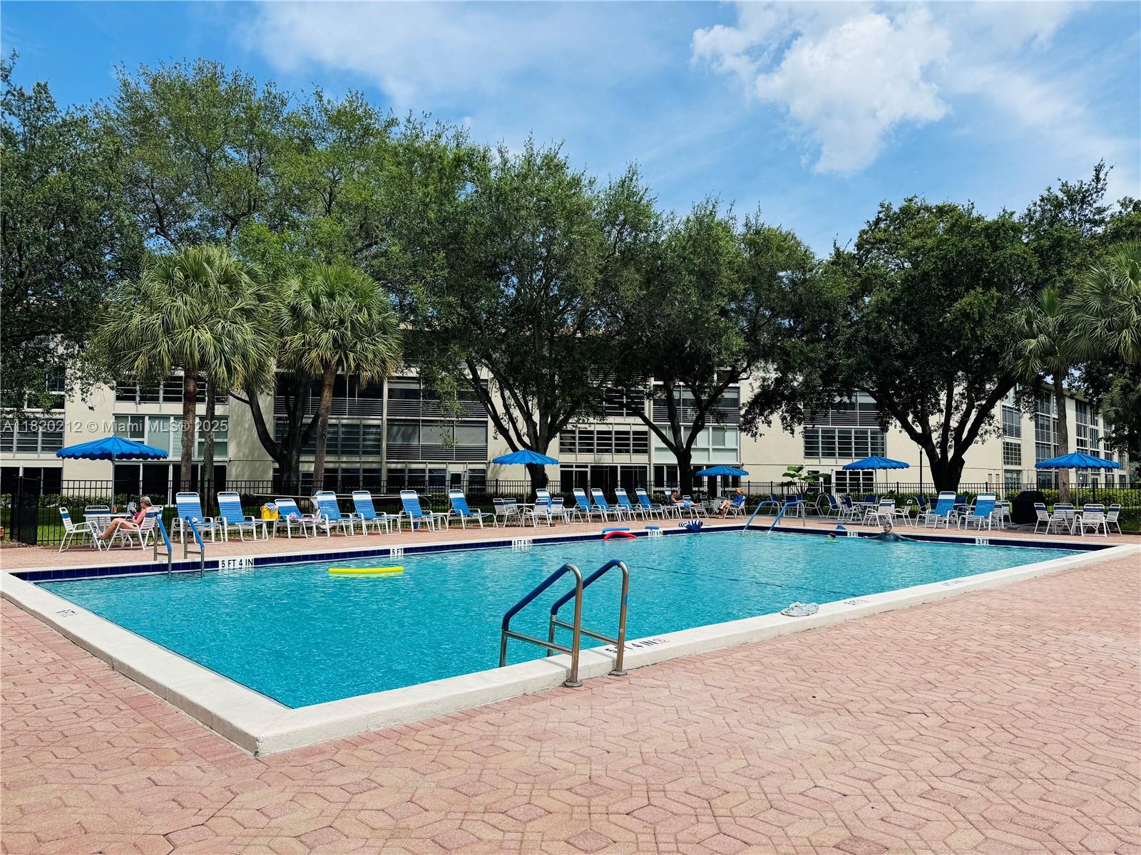 2304 Lucaya Ln #J1, Coconut Creek, Florida image 28