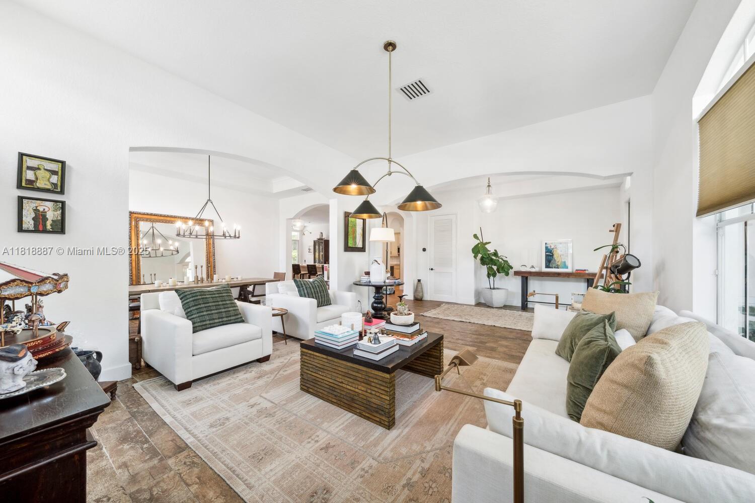 4864 Tropicana Ave, Cooper City, Florida image 3