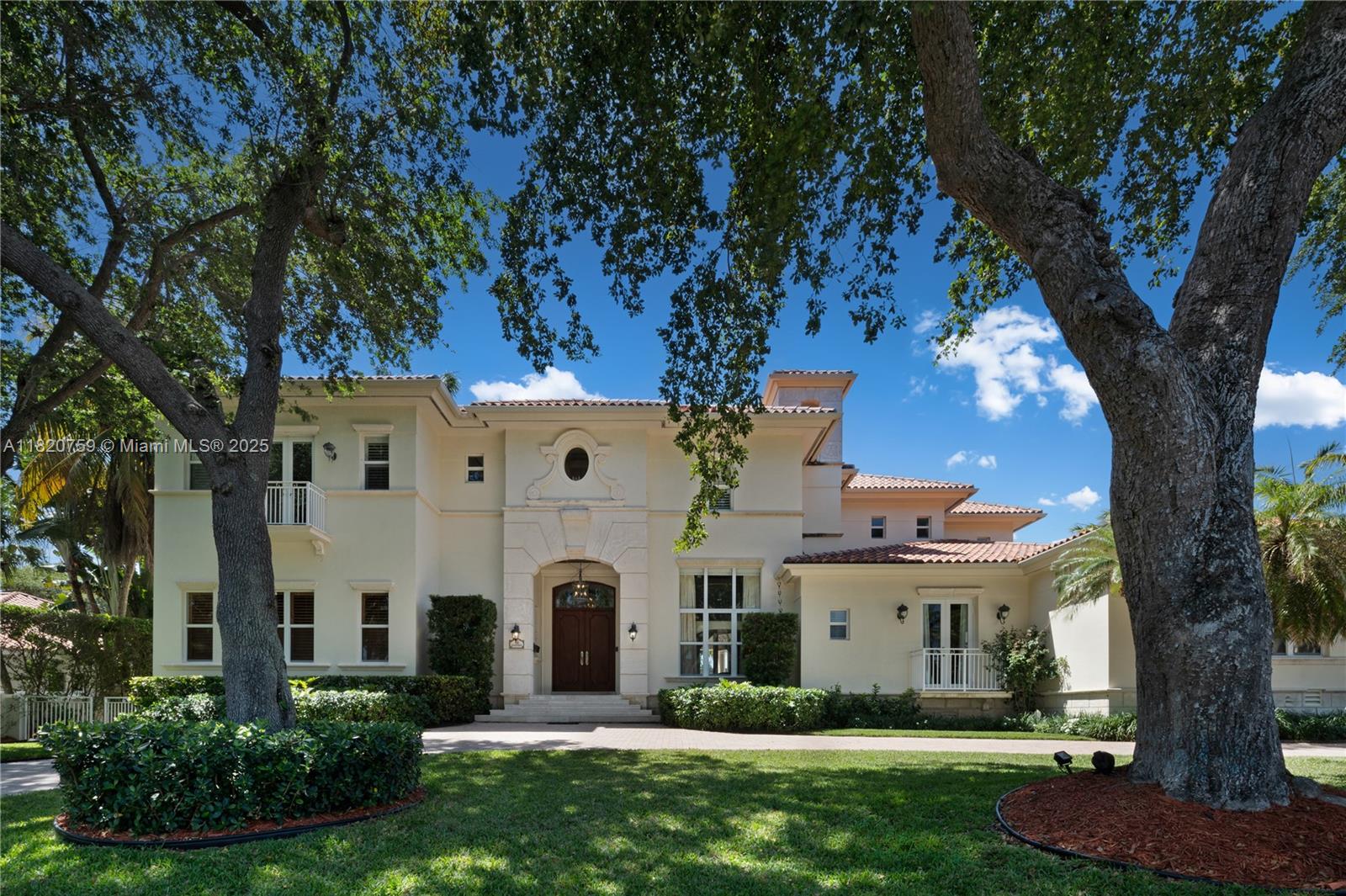 180 SOLANO PRADO, CORAL GABLES, FL 33156