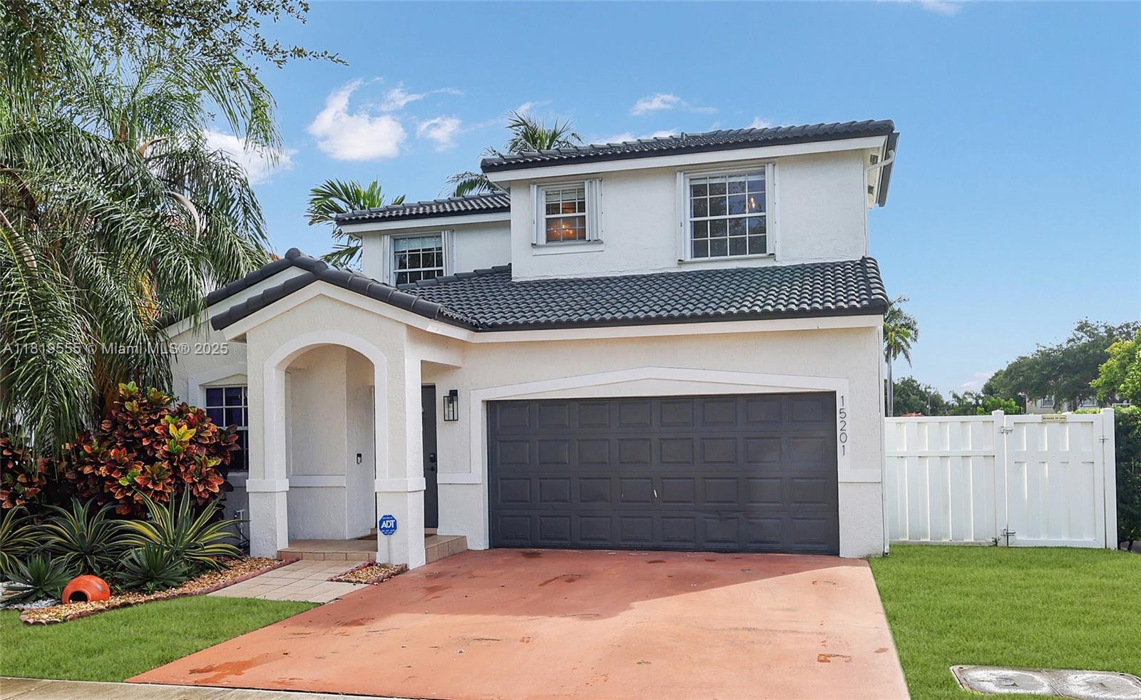 Casa en Venta en Miramar, FL