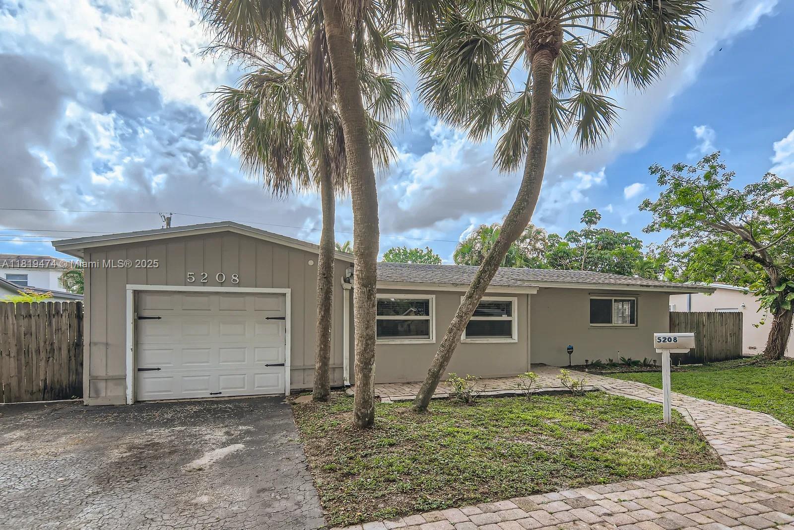 5208 SW 91st Ter, Cooper City, Florida image 1