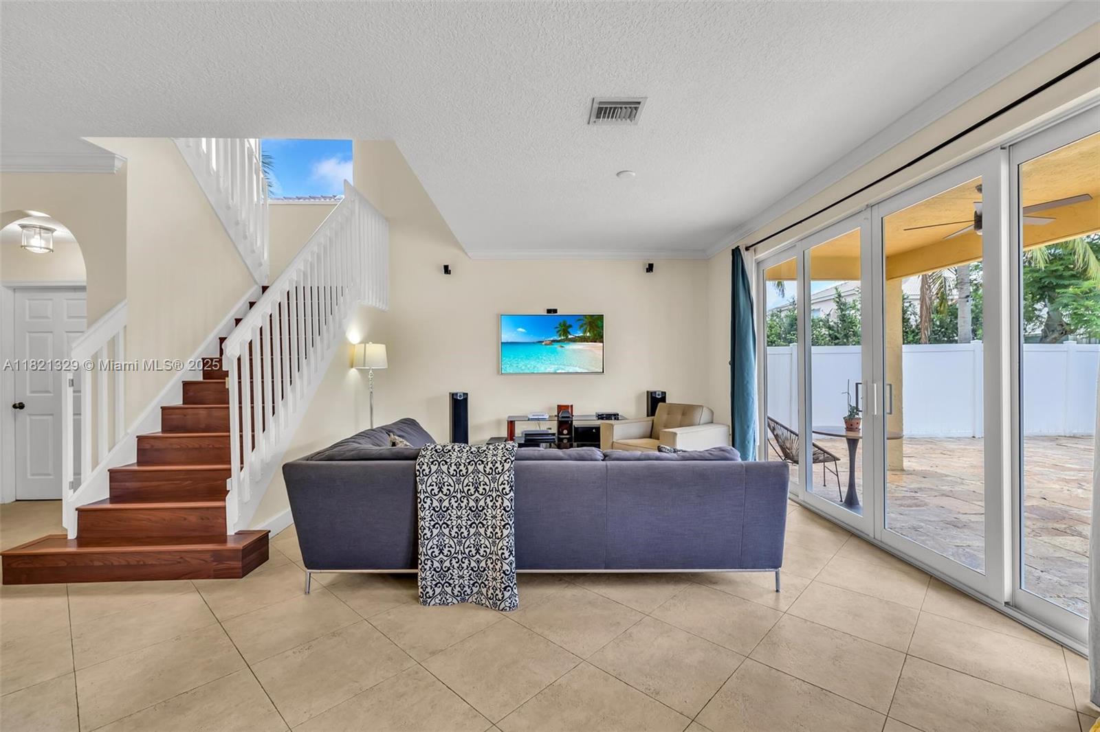 15631 SW 53rd St, Miramar, Florida image 7