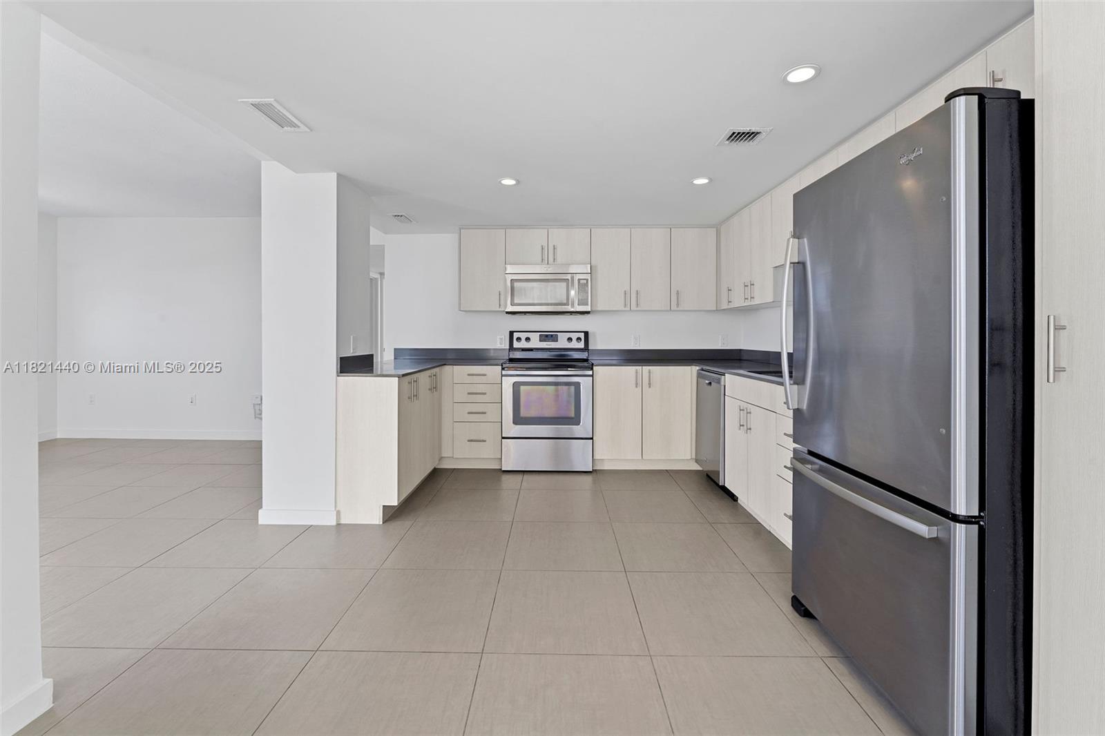 Property photo # 8