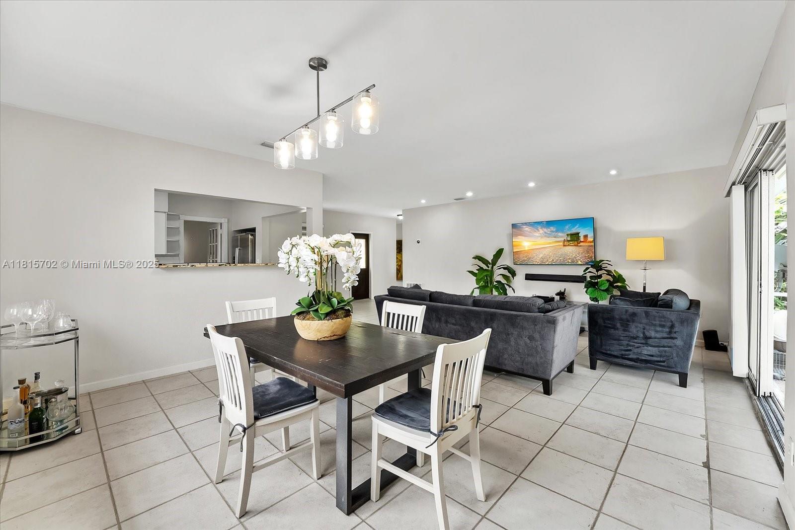 7512 Mutiny Ave, North Bay Village, Florida image 4