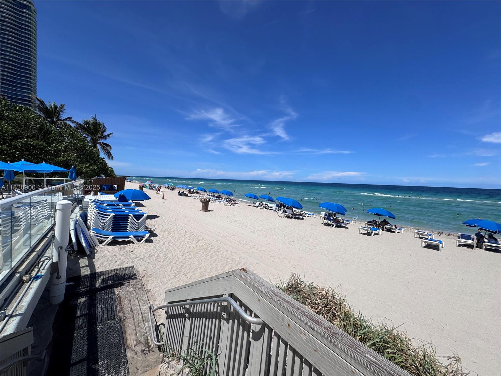 19201 N Collins Ave #826, Sunny Isles Beach, Florida image 17