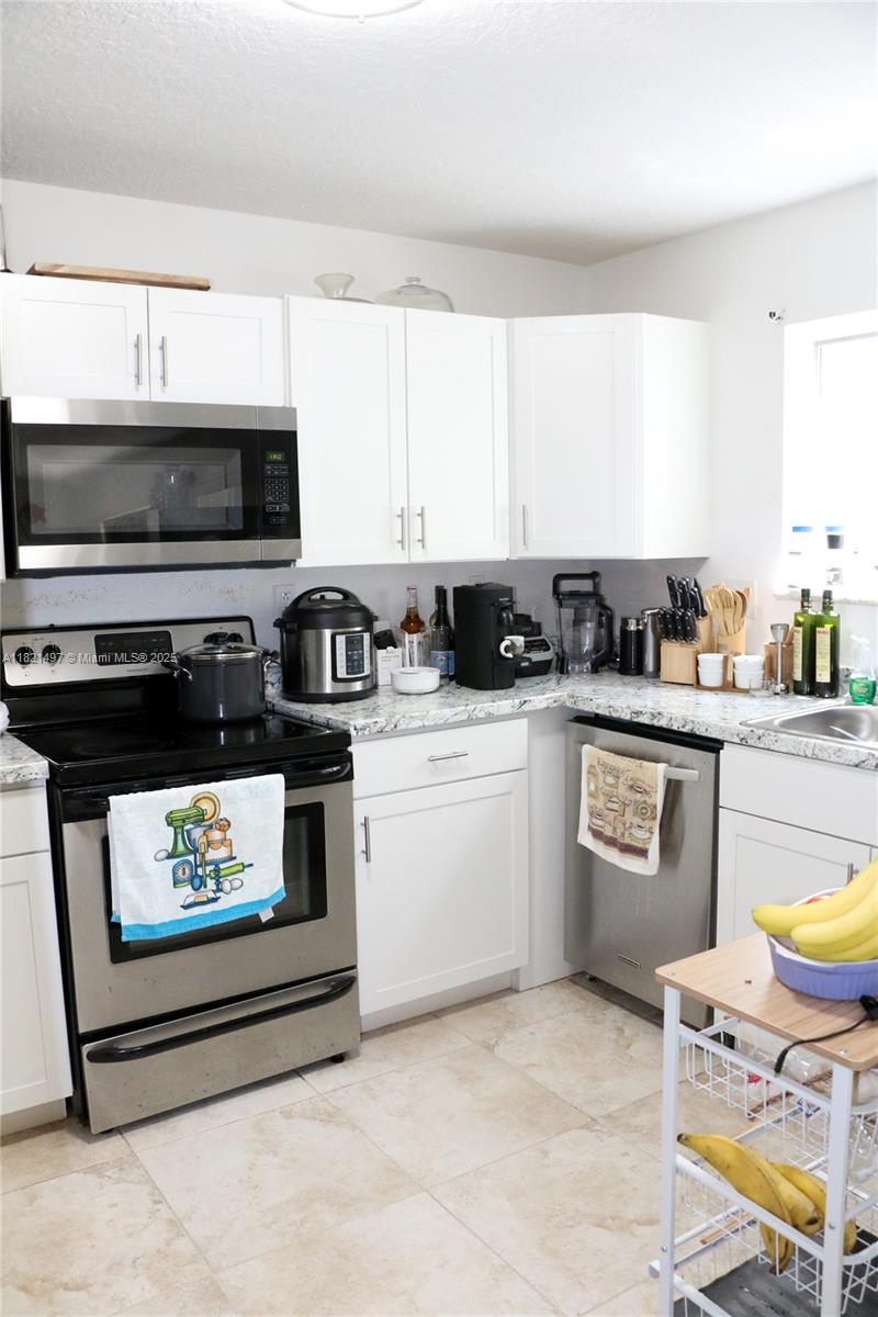 13990 SW 260th St, Homestead, Florida image 15