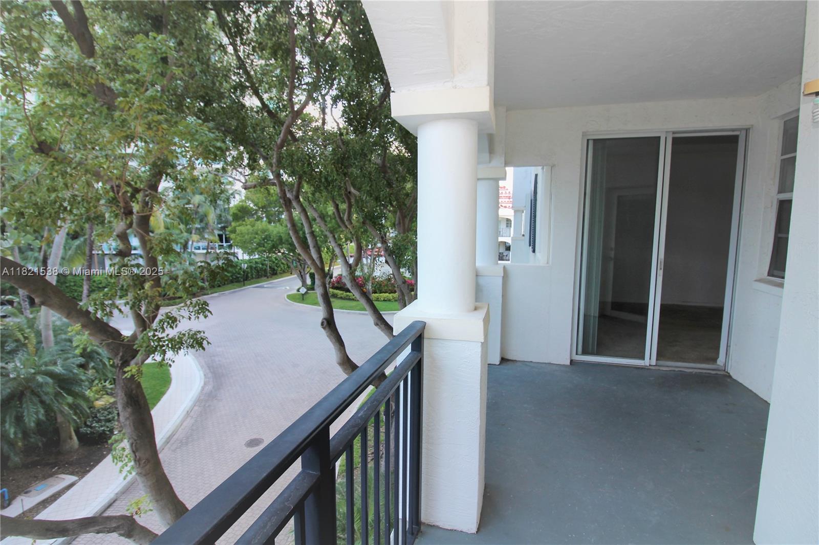 Property photo # 4