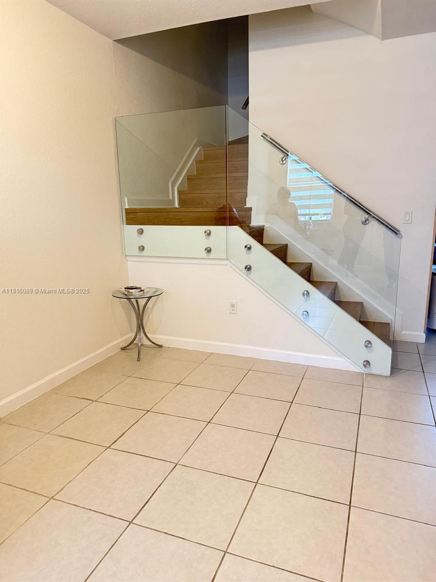 12633 NW 23rd Pl, Miami, Florida image 2