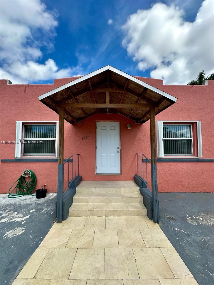 Property photo # 0