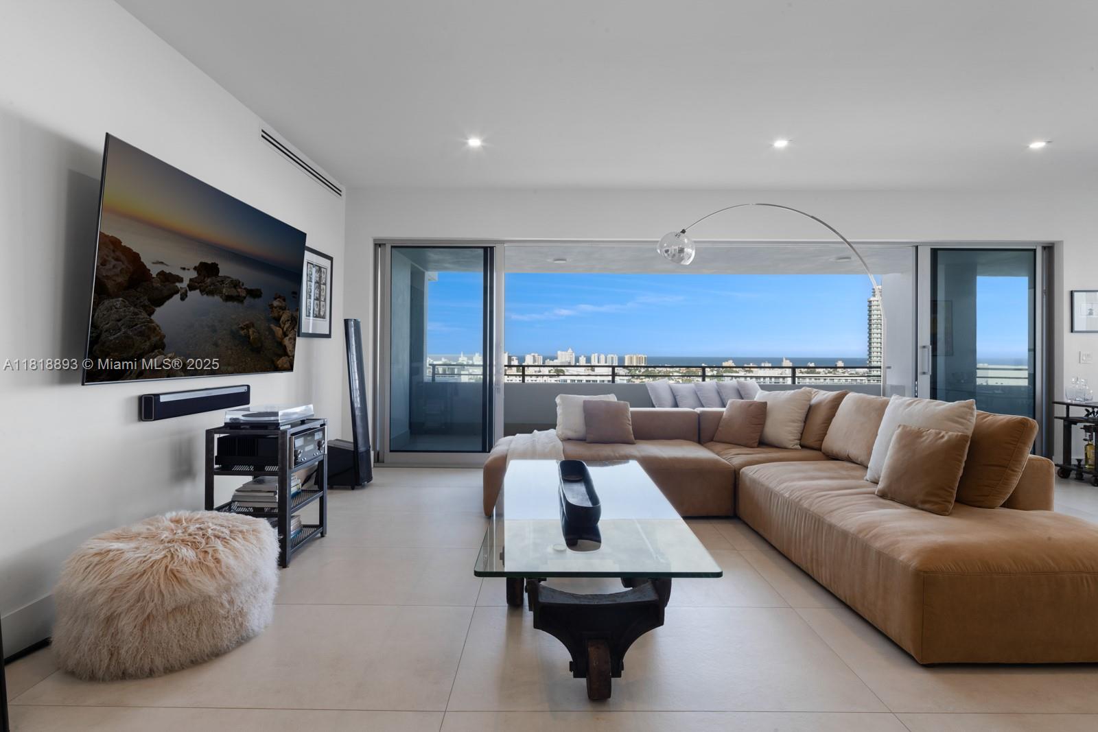 11 Island Ave #PH2, Miami Beach, Florida image 2