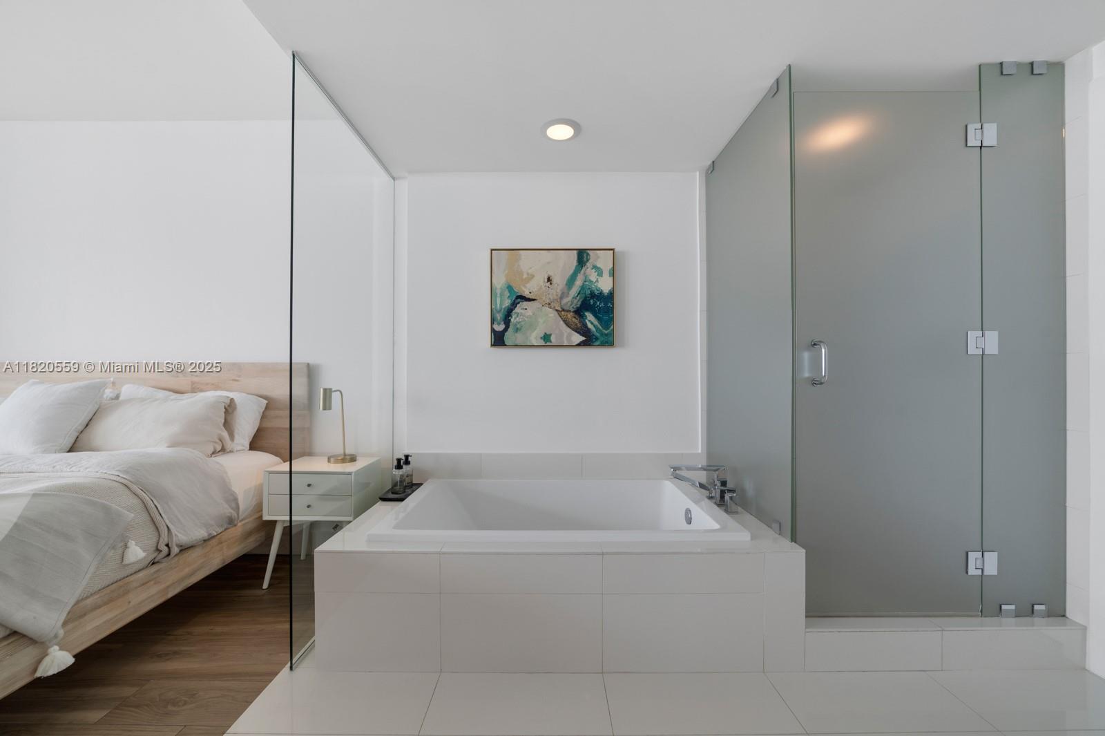 650 NE 32nd St #1904, Miami, Florida image 11