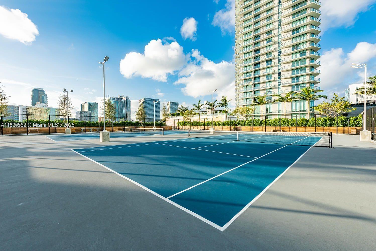650 NE 32nd St #1904, Miami, Florida image 30