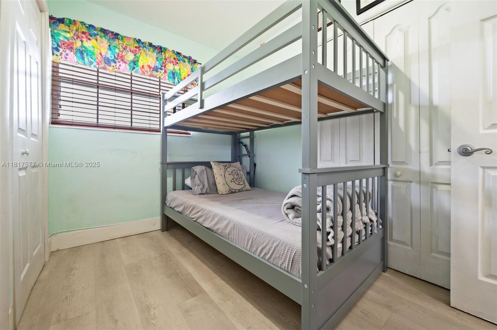 18930 NW 43rd Ave, Miami Gardens, Florida image 16