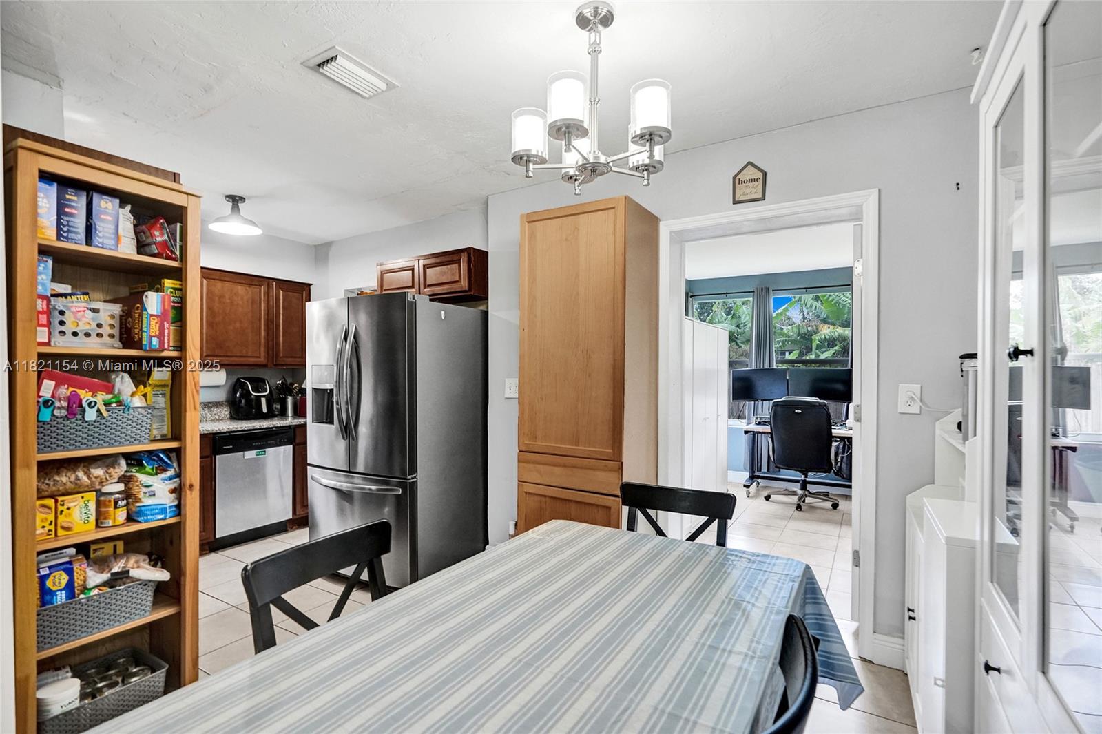 2041 Arcadia Dr, Miramar, Florida image 20