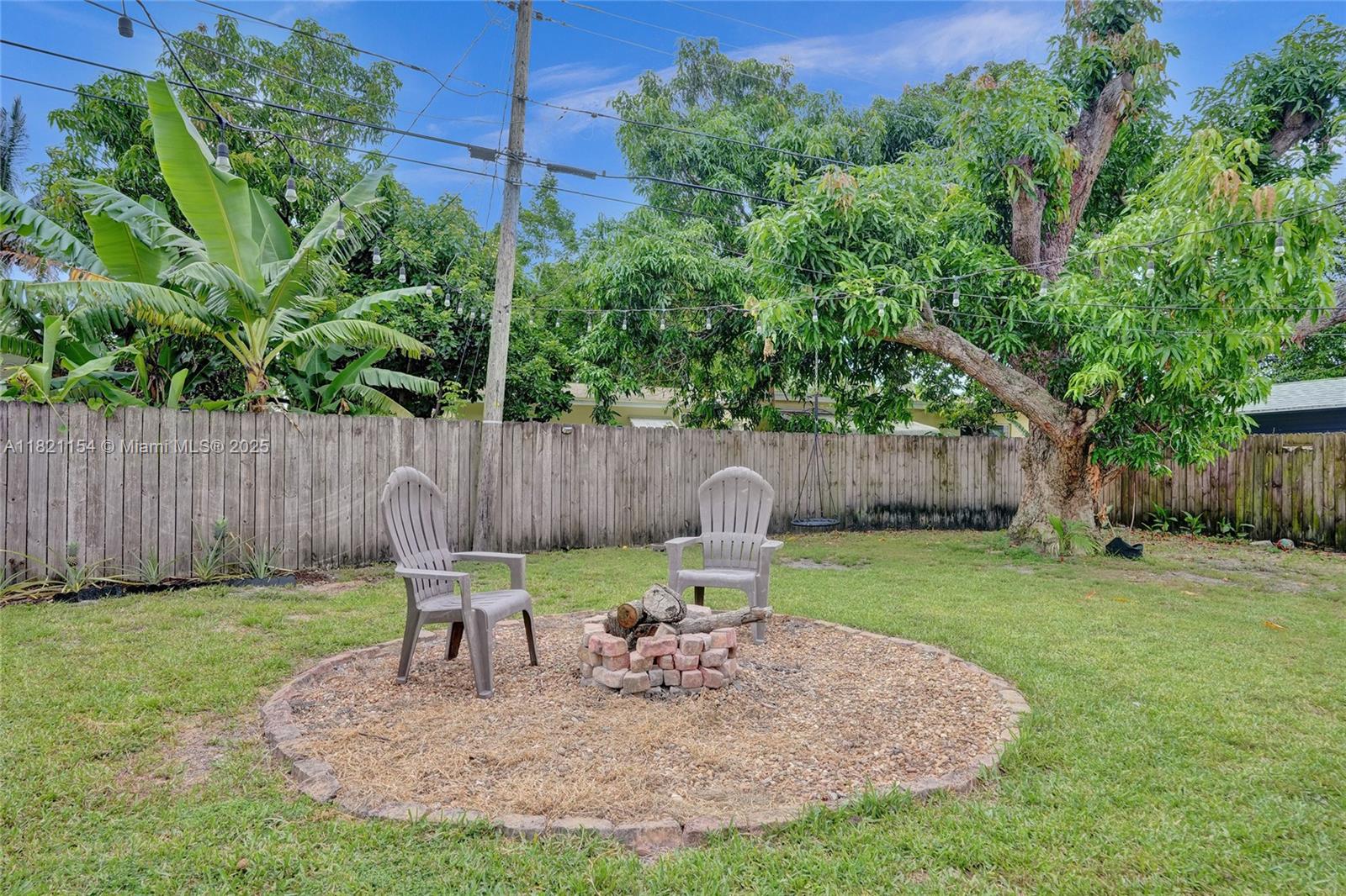 2041 Arcadia Dr, Miramar, Florida image 37