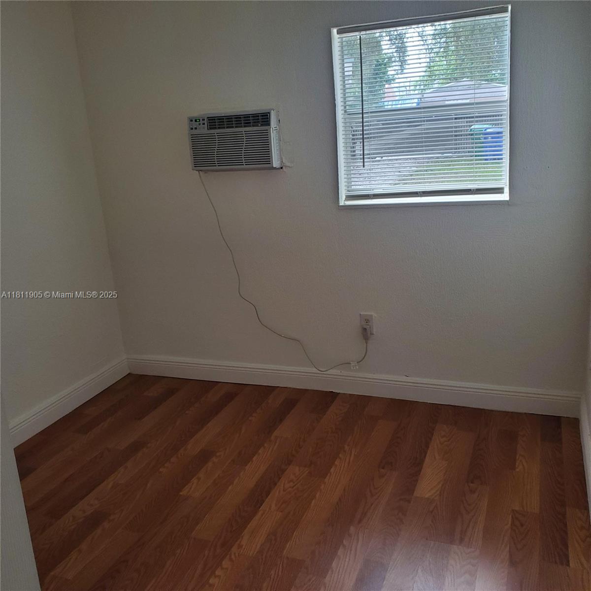 Residentialincome, Miami, Florida image 17