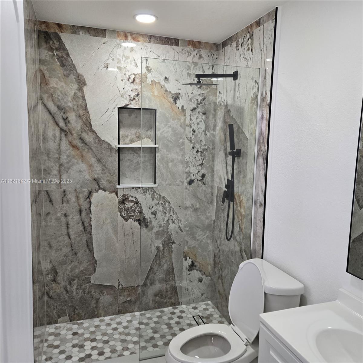 Property photo # 4