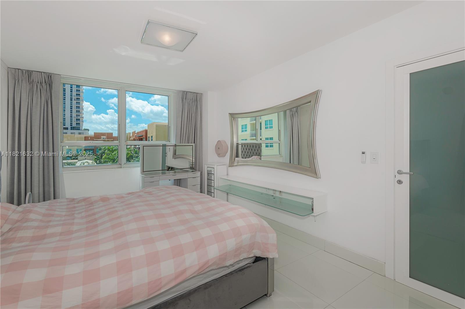 2000 N Bayshore Dr #617, Miami, Florida image 13