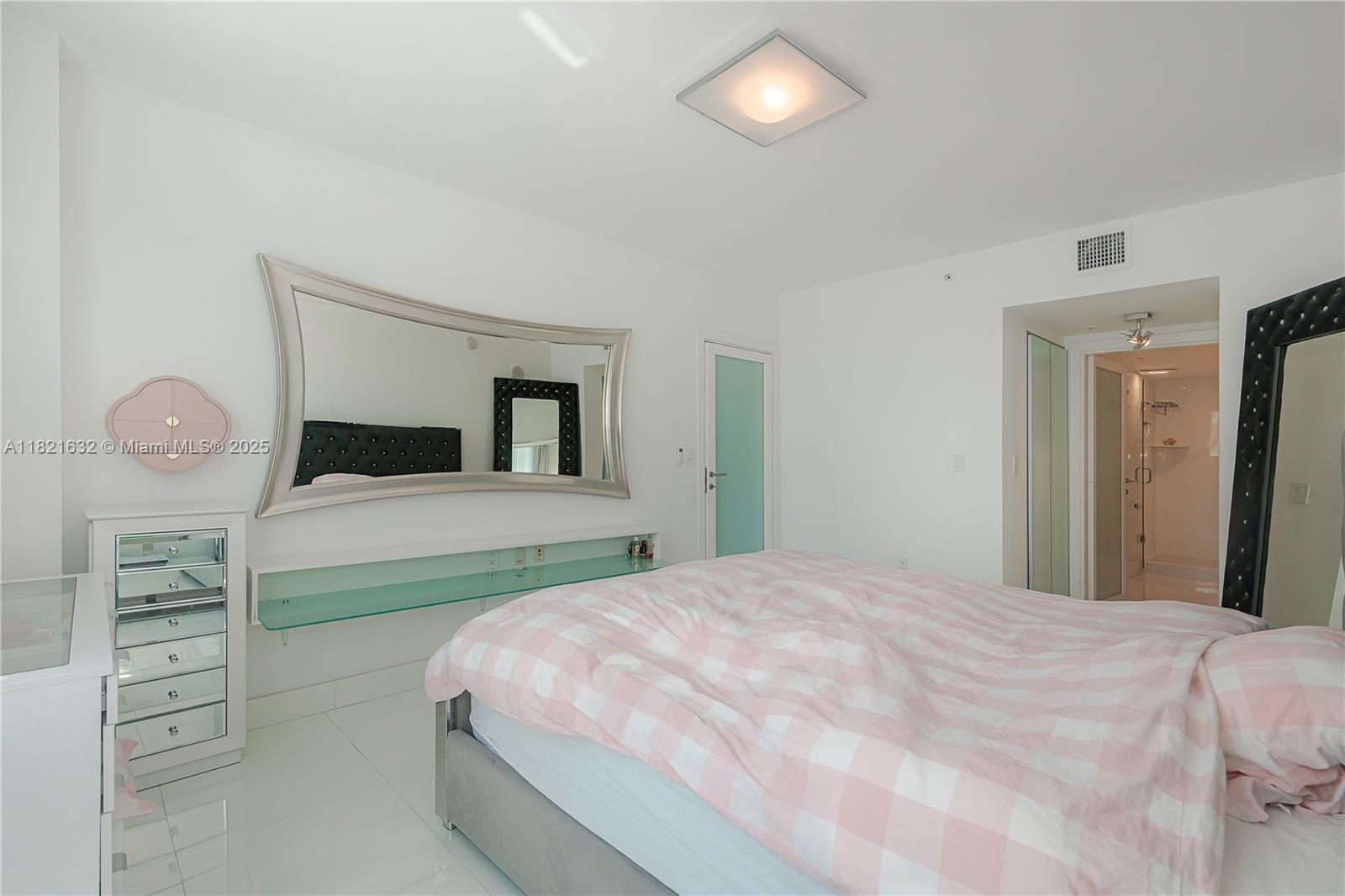 2000 N Bayshore Dr #617, Miami, Florida image 3
