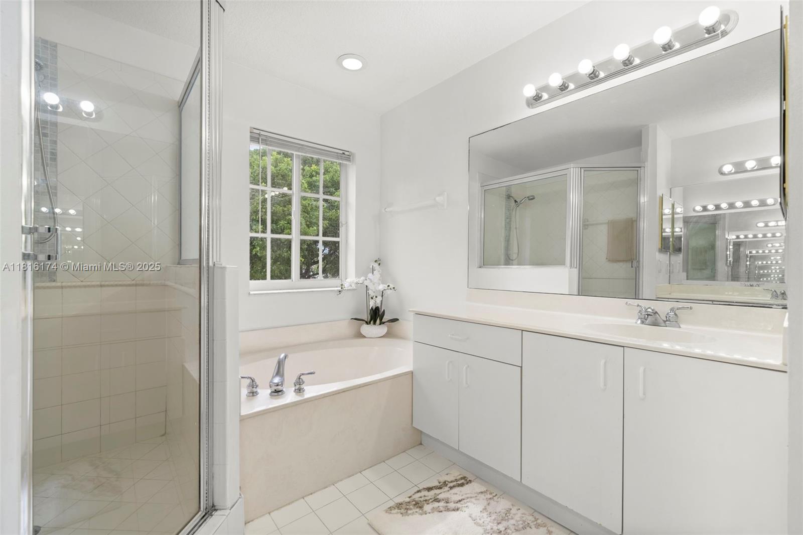 1968 NW 79th Way, Pembroke Pines, Florida image 20