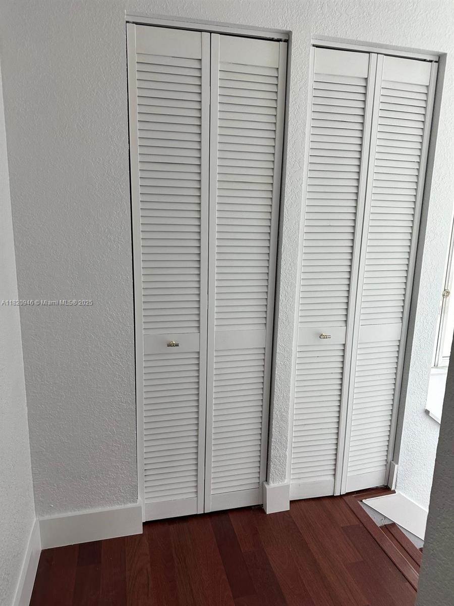 10916 SW 70th Ter, Miami, Florida image 17