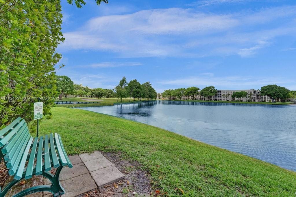 1520 Whitehall Dr #103, Davie, Florida image 30