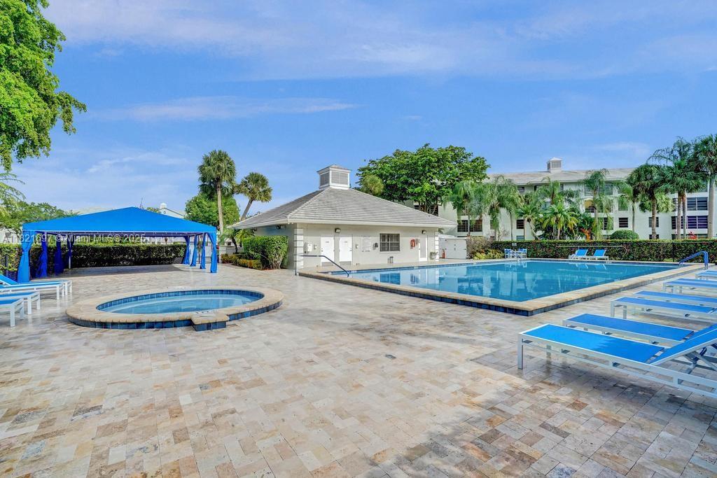 1520 Whitehall Dr #103, Davie, Florida image 34