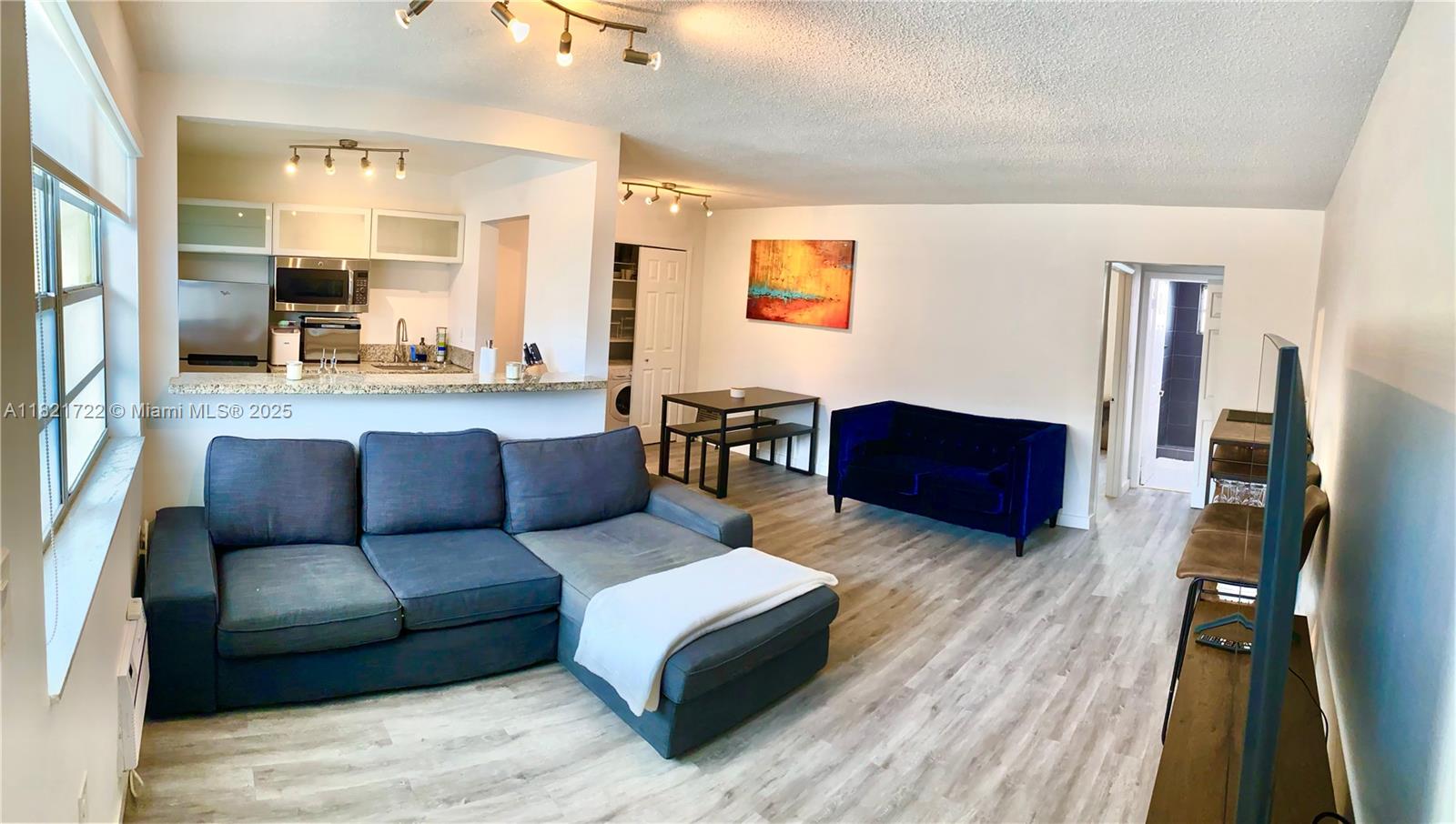 Property photo # 0