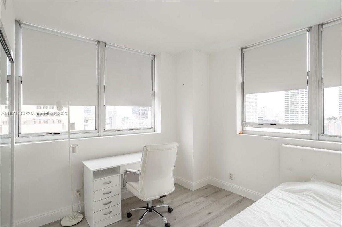 111 E Flagler St #1309, Miami, Florida image 14