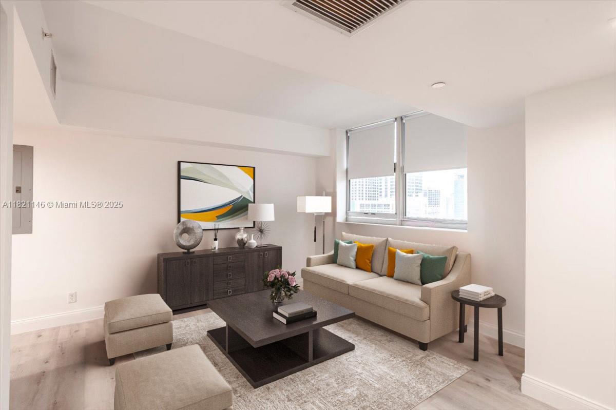 111 E Flagler St #1309, Miami, Florida image 8