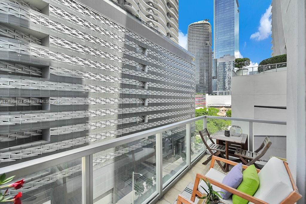 1050 Brickell Ave #806, Miami, Florida image 32