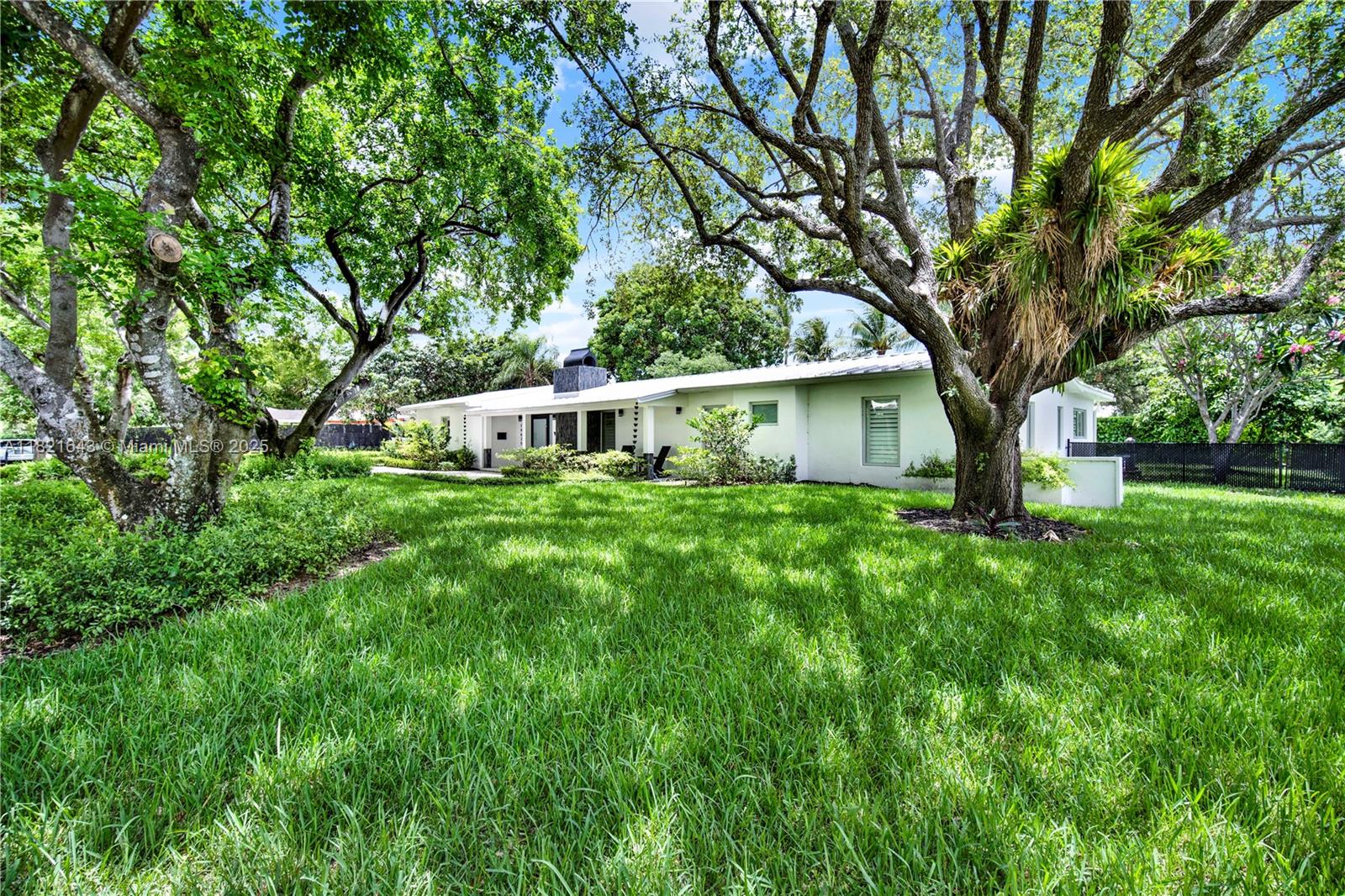 14625 SW 83rd Pl, Palmetto Bay, Florida image 2