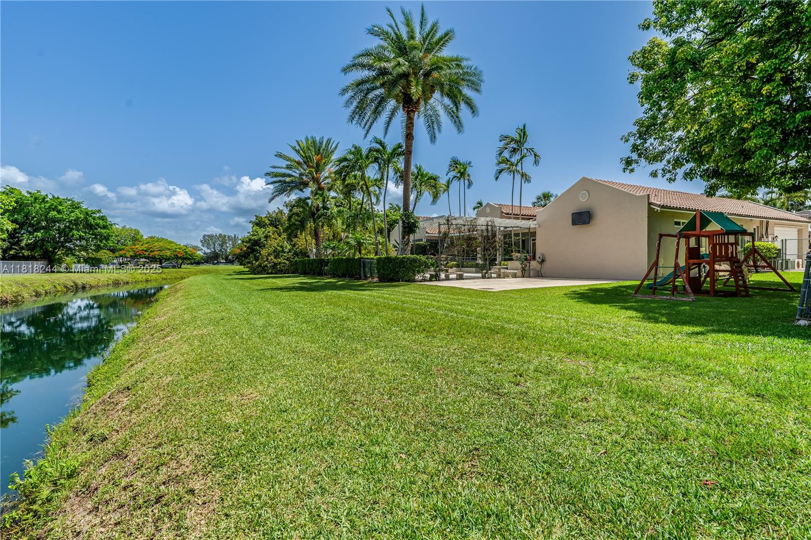 17494 SW 83rd Ct, Palmetto Bay, Florida image 12