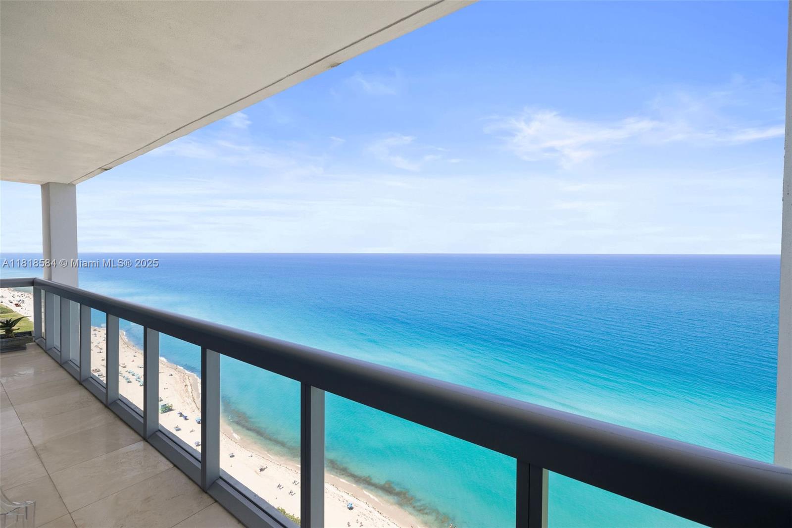 Condo for Sale in Miami Beach, FL