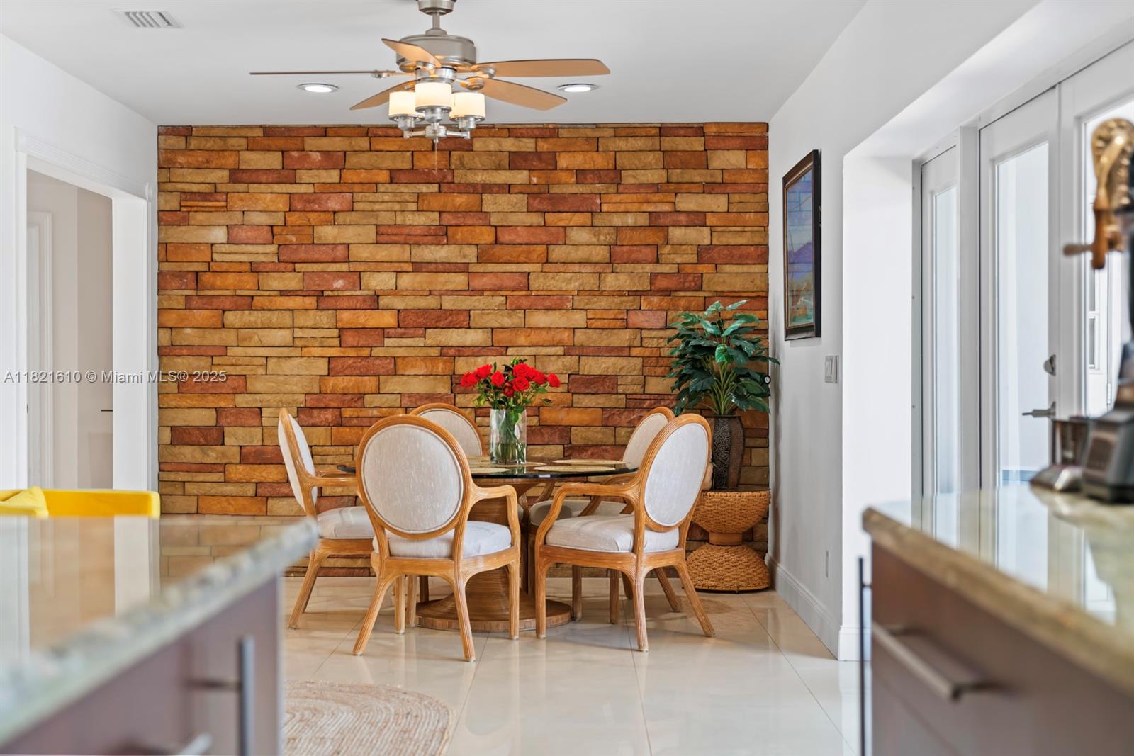 930 NE 182nd Ter, North Miami Beach, Florida image 11