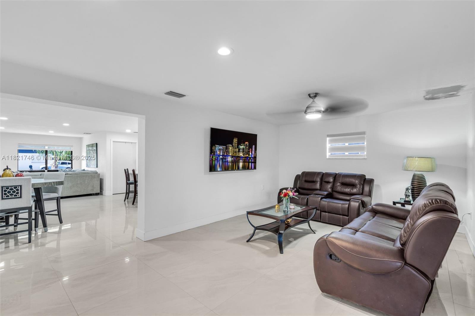 7100 Mcclellan St, Hollywood, Florida image 13