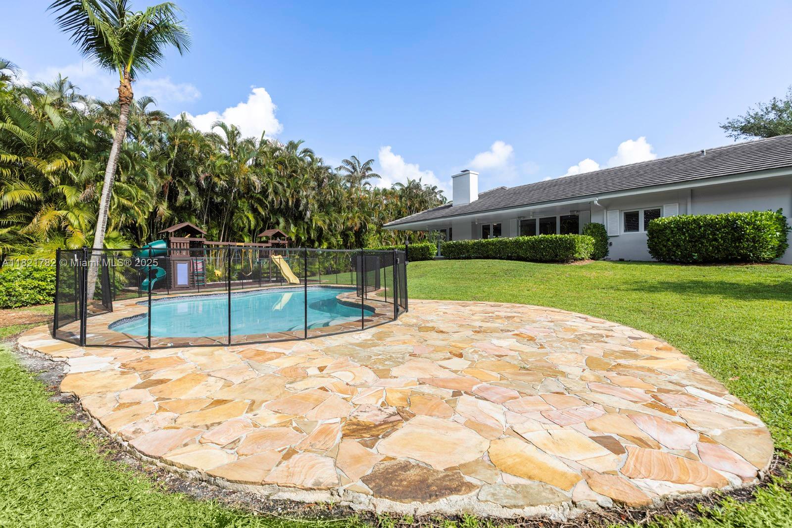 11100 Paradela St, Coral Gables, Florida image 30
