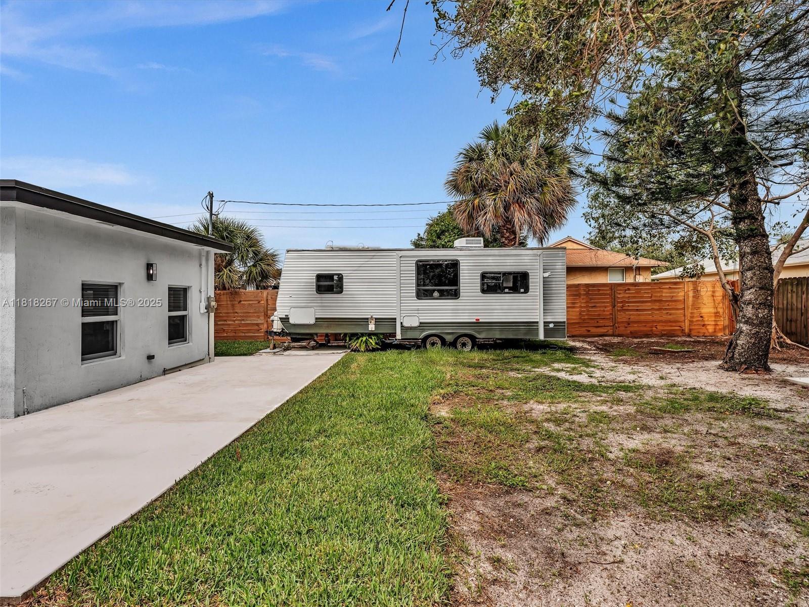 Residential, Delray Beach, Florida image 37