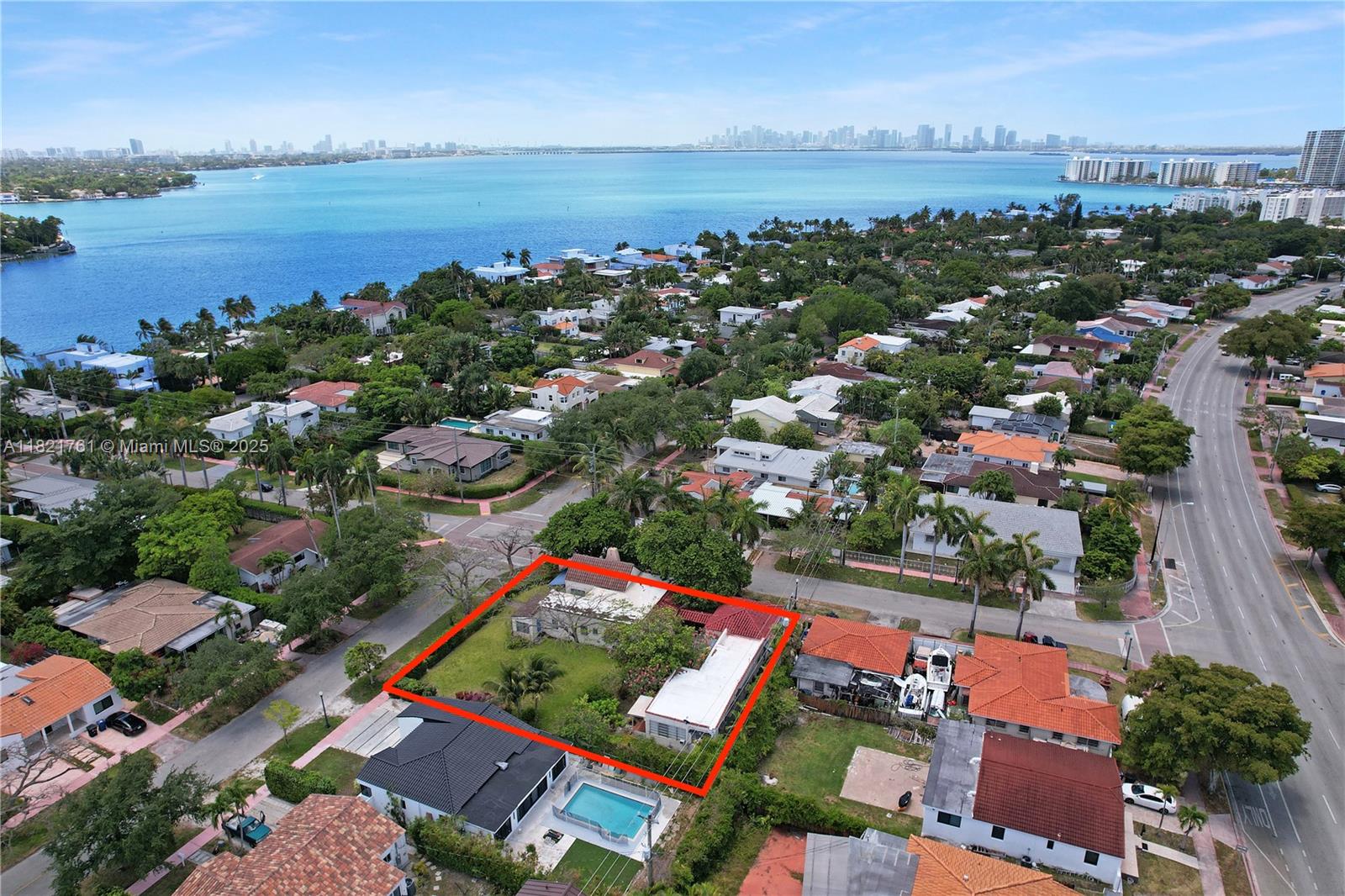 1423 Biarritz Dr, Miami Beach, Florida image 4