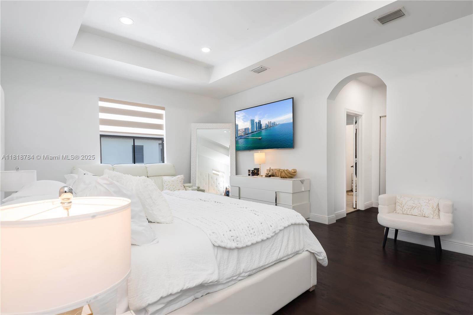 8885 NW 100th Pl, Doral, Florida image 24