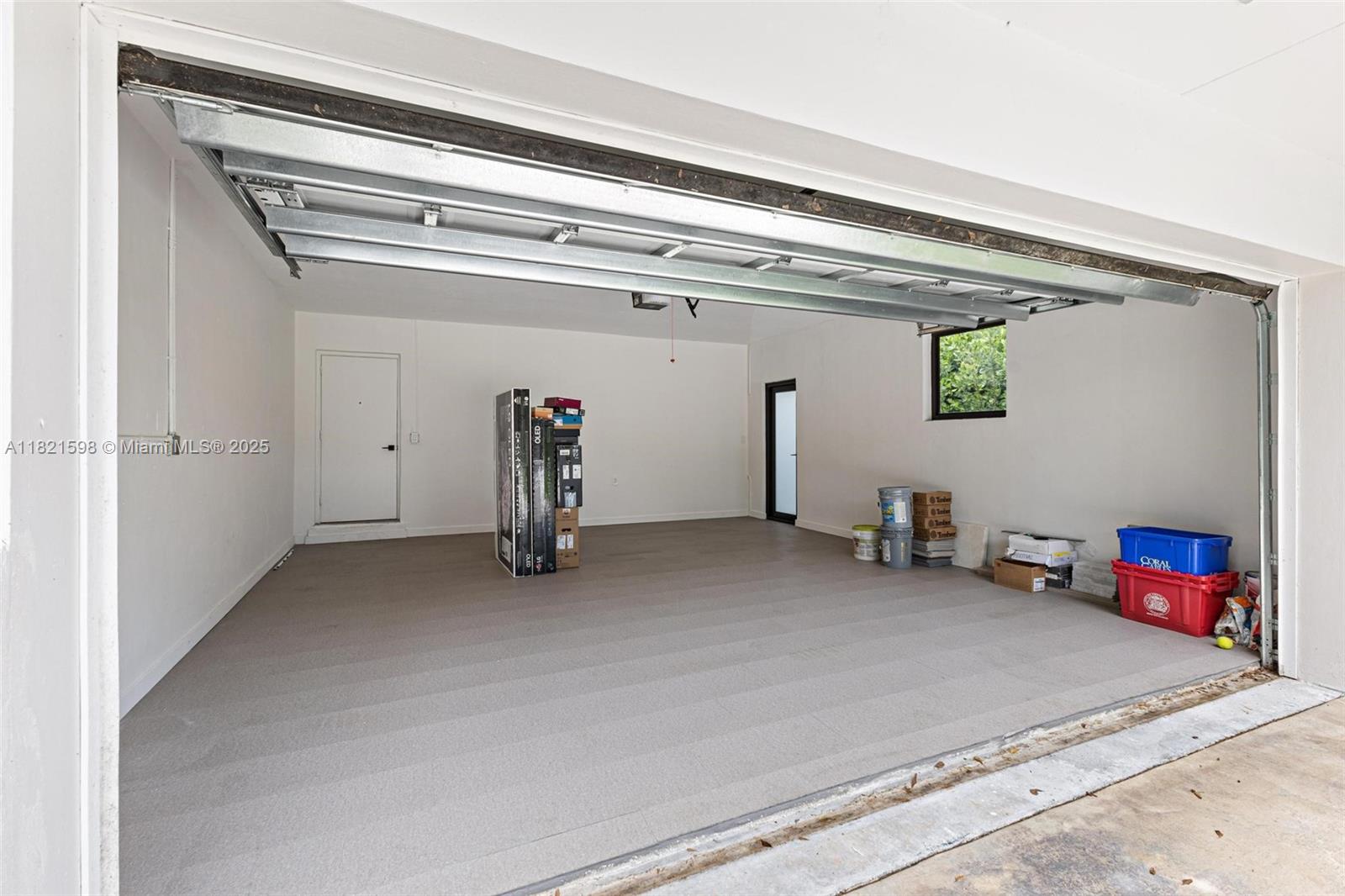 1460 Campamento Ave, Coral Gables, Florida image 33