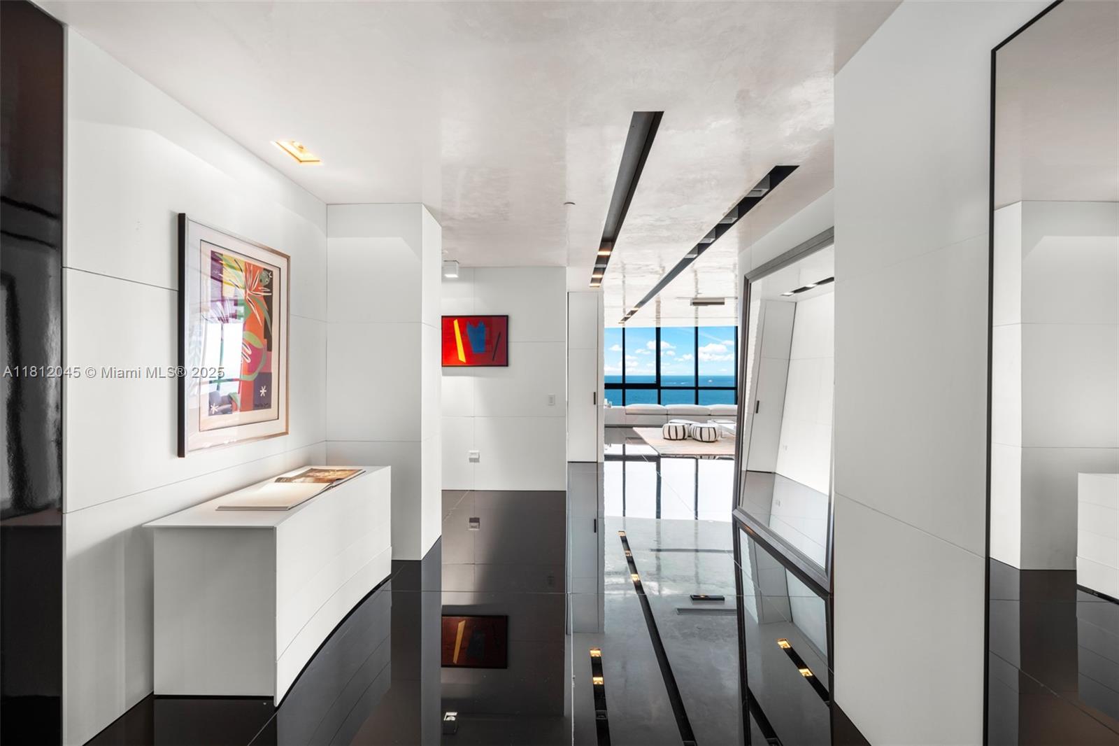100 S Pointe Dr #3003, Miami Beach, Florida image 2