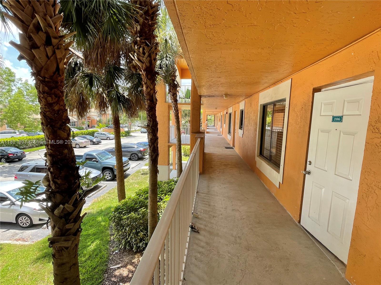 6900 SW 39th St #206J, Davie, Florida image 27