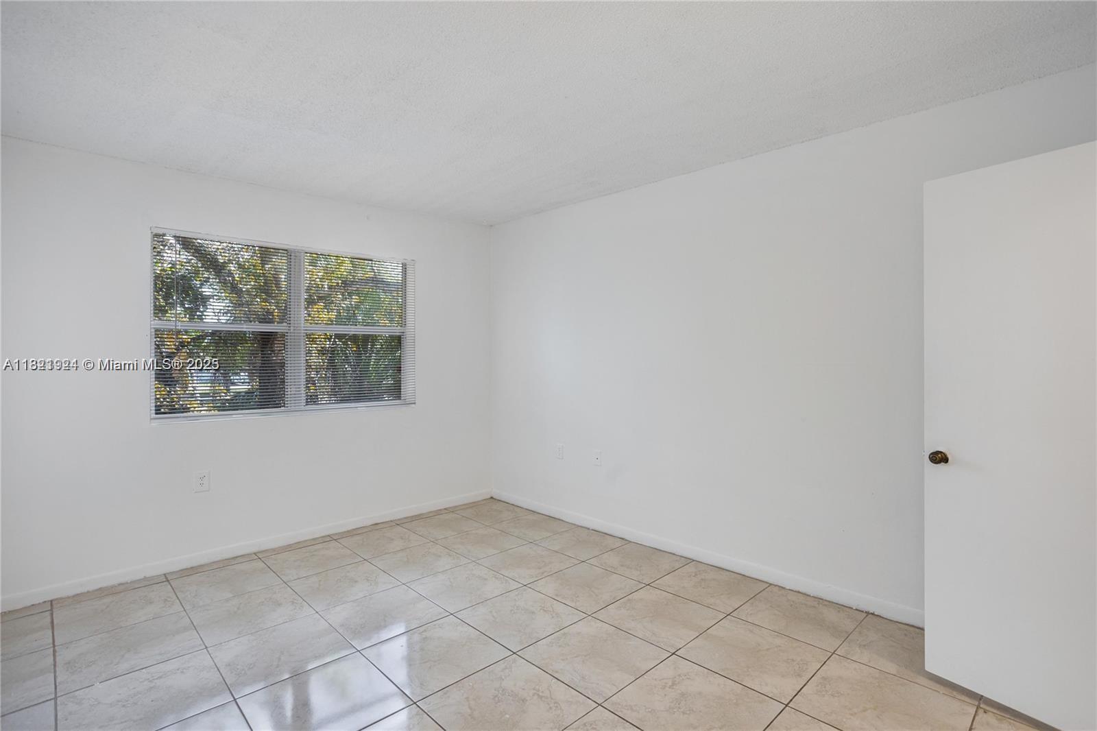 2203 SW 80th Ter #2203, Miramar, Florida image 15