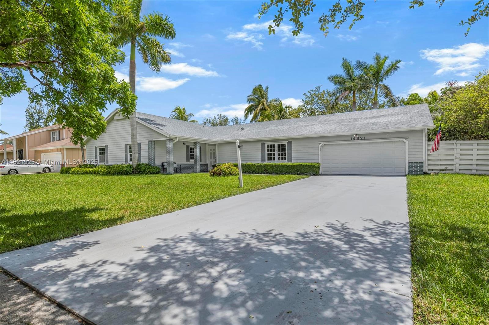 14821 SW 148th St Cir, Miami, Florida image 1