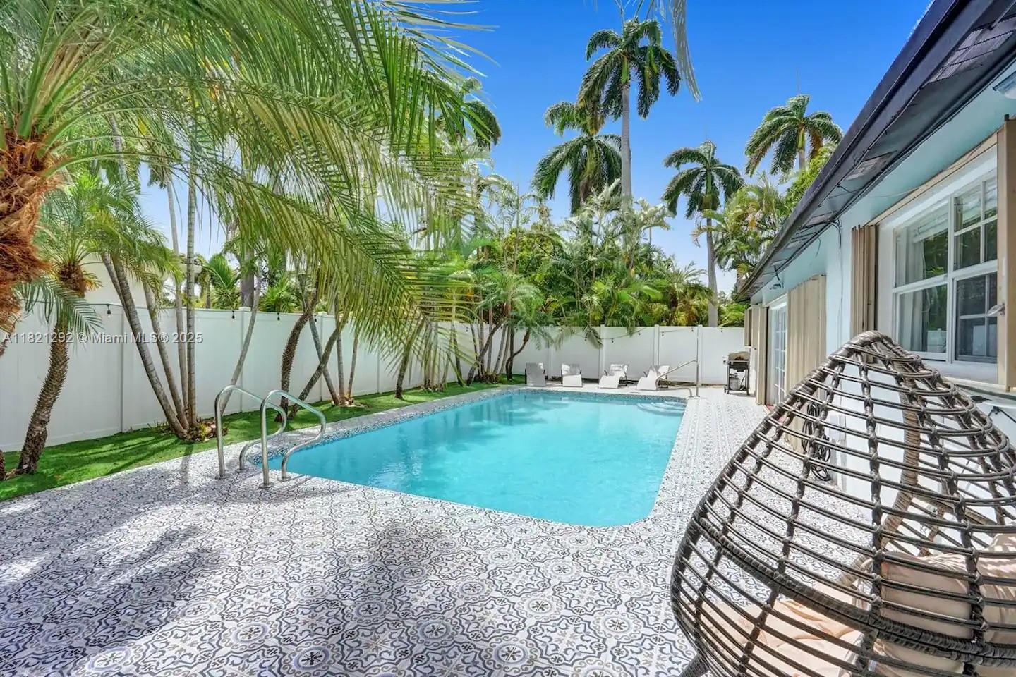 1244 Garfield St, Hollywood, Florida image 48