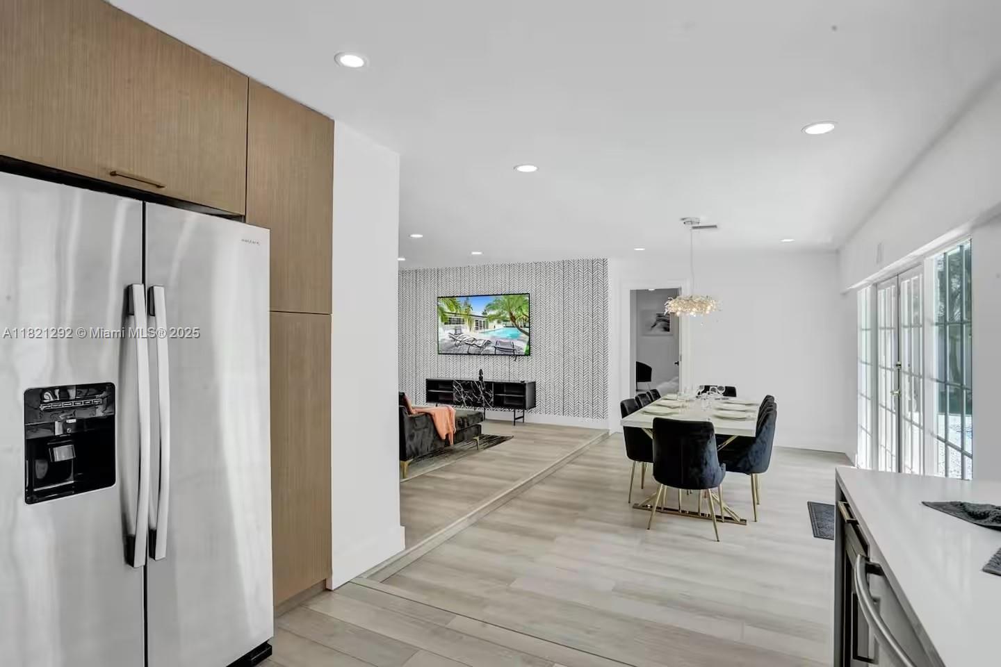 1244 Garfield St, Hollywood, Florida image 6